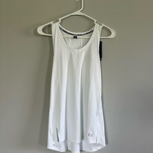 Women’s Under Armour ISO-Chill Run Laser Performance Tank in White Size Small